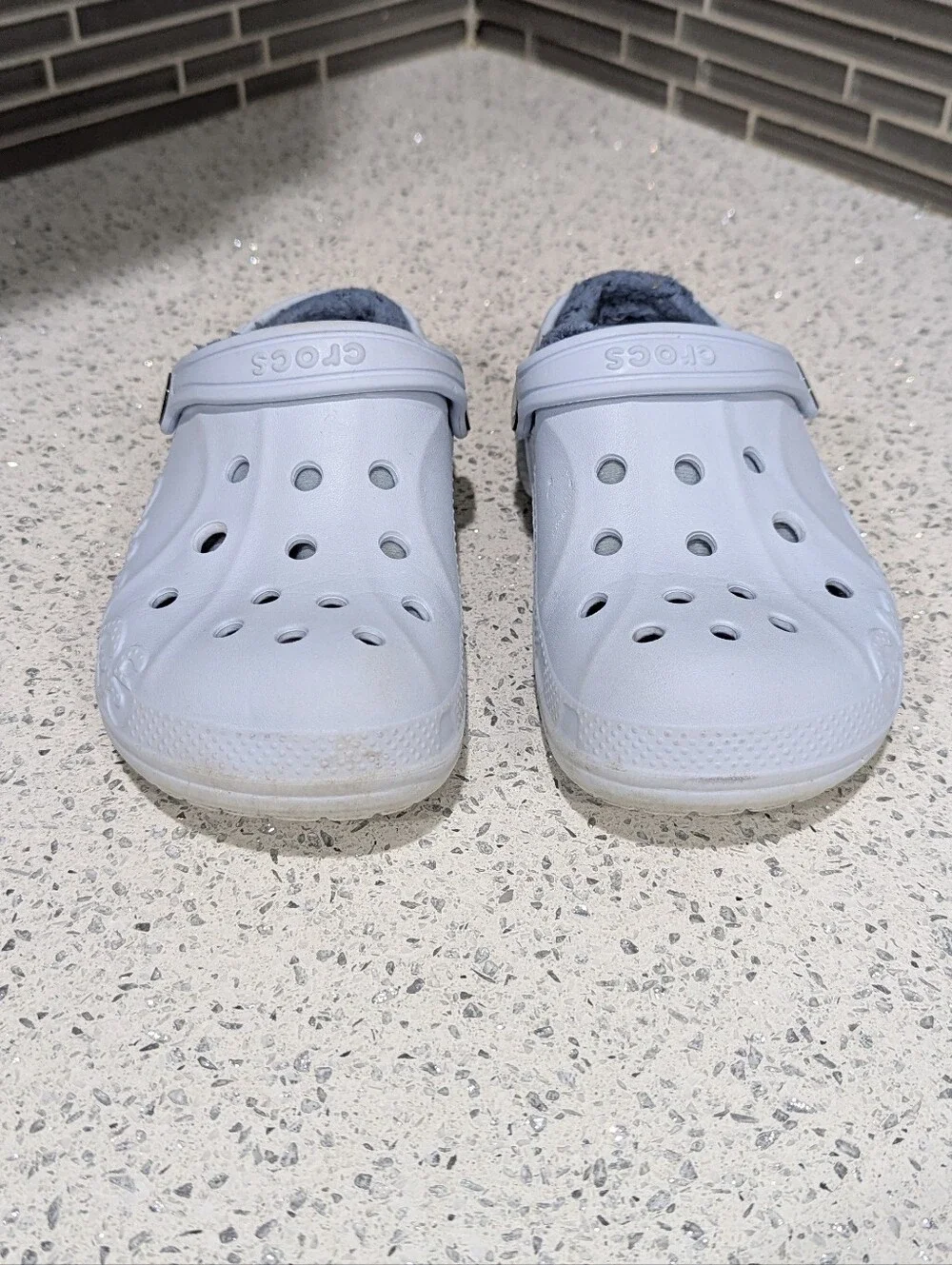 Crocs Kids Baya Lined Clog Classic Light Blue Shoes Furry Fuzzy Girls Size 1